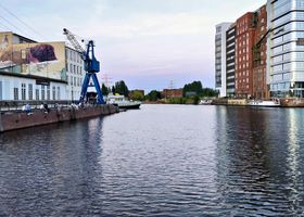 Canal East